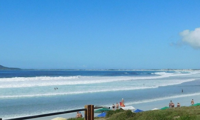 Cabo Frio Apartment | Discover Cabo Frio - Praia do Forte with Oceanfront Views
