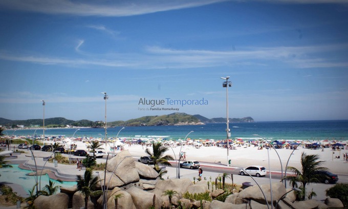 Vila Nova Apartment | Seaside Retreat: Cabo Frio Apartment by Praia do Forte