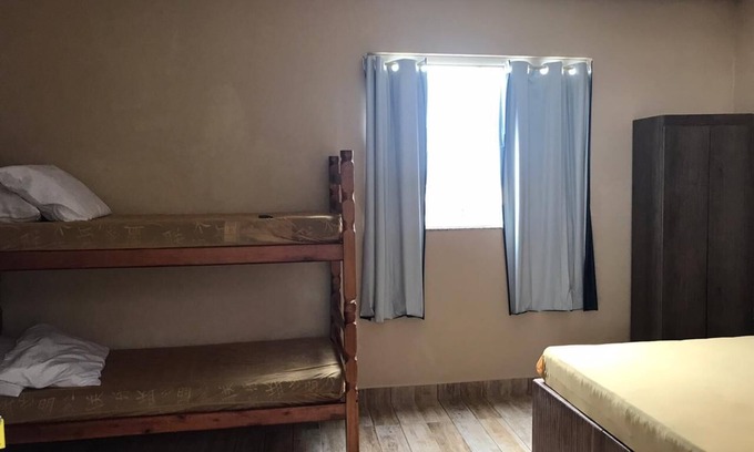 Jardim Caicara Apartment | Budget-Friendly Suite in Cabo Frio with Spa & Kitchen