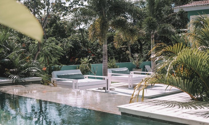 Pipa Cabin | Elegant Cactus Lodge Pipa - Rated 9/10 with Pool & Spa