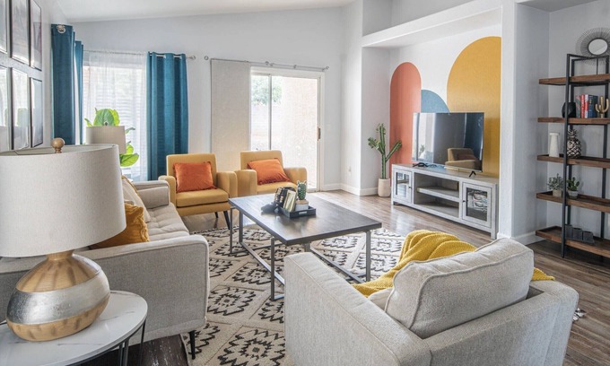 Countryside House | Relaxing Cactus Oasis with Pet-Friendly Amenities