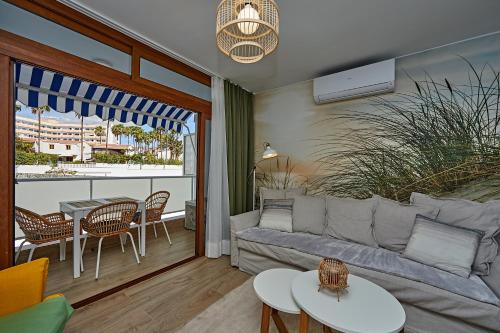 Playa del Ingles Apartment | Bright Cactus Sombrerudo Apartment by Yumbo with Pool