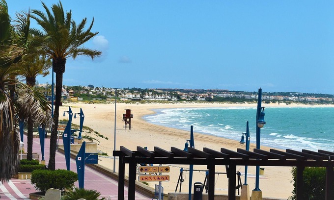 Poblado Sancti Petri Apartment | Cadizfornia Lifestyle: Ocean View & Pet-Friendly Oasis