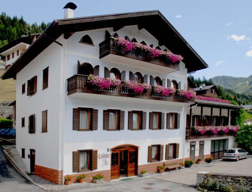 Auronzo di Cadore House | Experience Cadore Haus: Guest Rated 9.2 with Breakfast Included