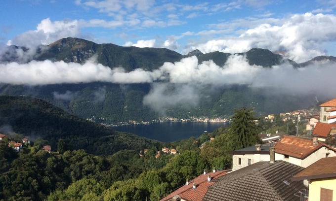 Veleso Bed & Breakfast | Oceanfront Cadorna Chalet: Guest Rated 9.2, Family-Friendly