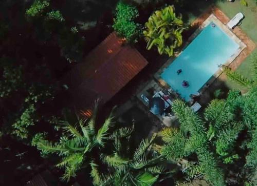 Piedade House | Relax at Café com Chocolate: Pet-Friendly Escape with Pool