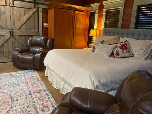 Breaux Bridge Villa | Discover Cajun-Get Away: Oceanfront Bliss Awaits You
