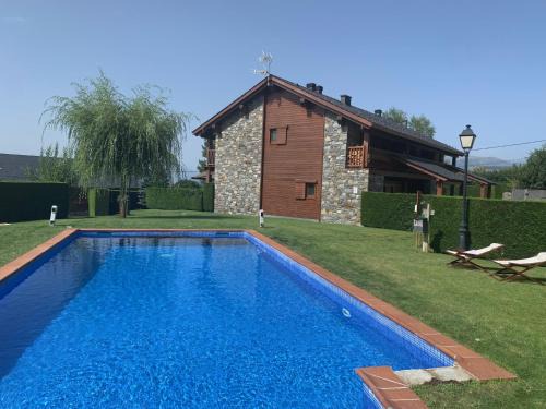 Estavar Ski Chalet | Cal Feliç
