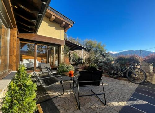 Puigcerda Apartment | Discover Puigcerdà Cal Gatesques: Family-Friendly Comfort