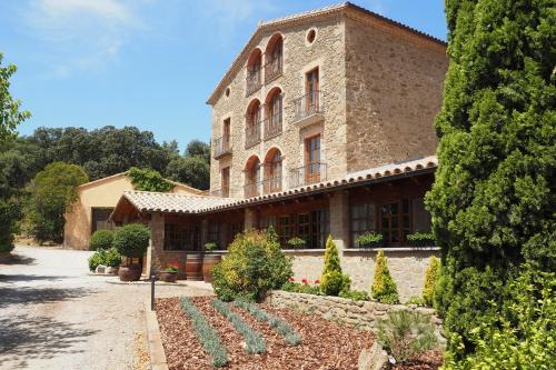 L'Espunyola Hotel | Experience Oceanfront Relaxation at Cal Majoral Hotel