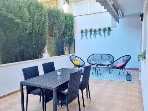 Ulldecona Apartment | Cal Marc: Elegant Retreat with Pool and Terrace Awaits