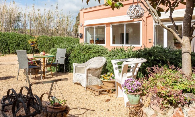 Palamos Villa | Discover Cal Marxant A 2: Family & Pet-Friendly Retreat