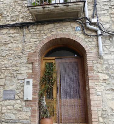 Colldejou House | Pet-Friendly Retreat at Cal Pedrellar with Top Ratings