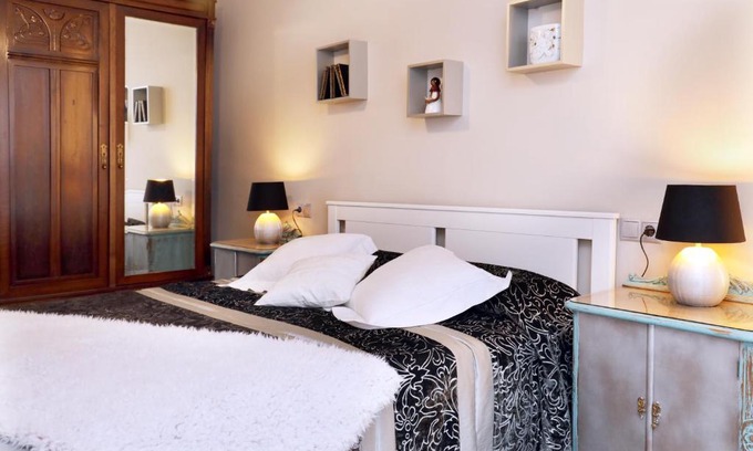 La Seu d'Urgell Apartment | Cal Sisquet - LOLA: Family-Friendly with Outstanding Ratings
