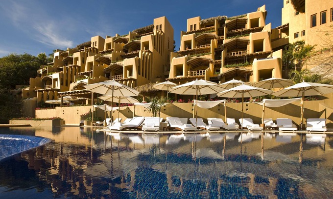 Ixtapa Hotel | Experience Cala de Mar Resort & Spa: 5-Star Ocean Views