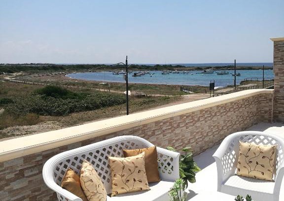 Torre Colimena Apartment | Oceanfront Stay at Cala del Conte 2 - Rated 9.2/10!
