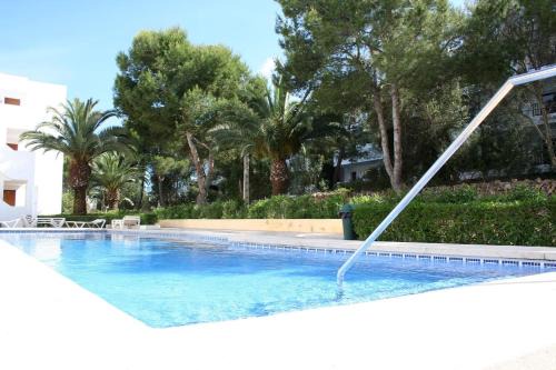 Cala d'Or Apartment | Oceanfront Cala Ferrera: Guest Rated 9.1, Pet Friendly Stay