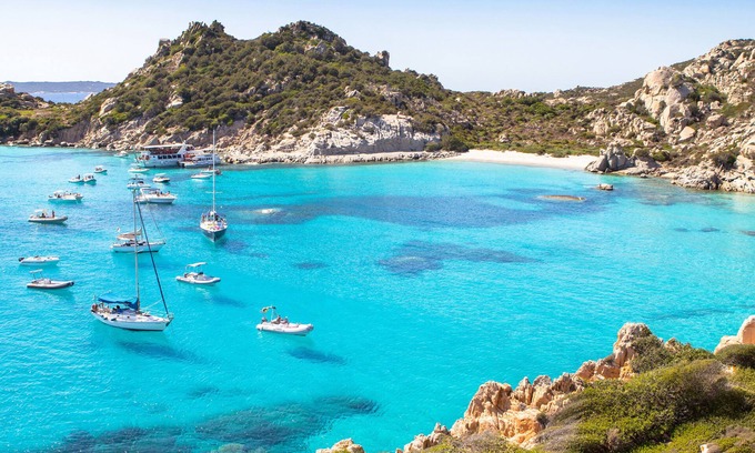 La Maddalena Apartment | Explore Cala Francese Maggiorana with Family-Friendly Amenities
