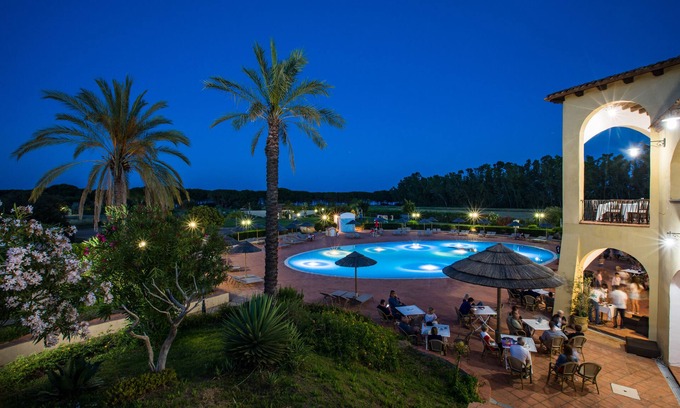 Cardedu Hotel | Relaxing Cala Luas Resort: Ocean Views & Spa Retreat