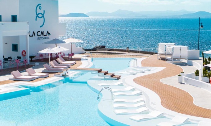 Playa Blanca Hotel | Exclusive CalaLanzarote Suites - Adults Only Retreat