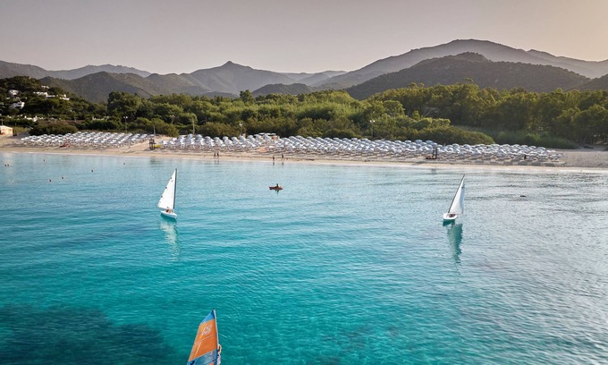 Geremeas Hotel | Relax at Calaserena Resort with Pool & Ocean View