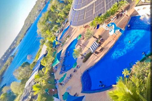 Caldas Novas Apartment | Relax at Caldas Novas Enseada Náutico – 4-Star Oceanfront Escape