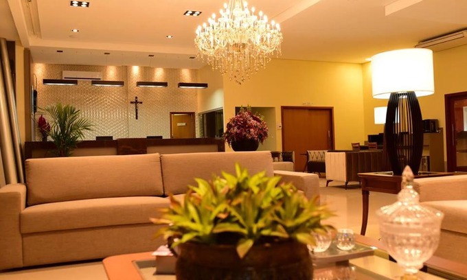 Alta Floresta Hotel | Discover Caleche Park Hotel: 4-Star Family-Friendly Retreat