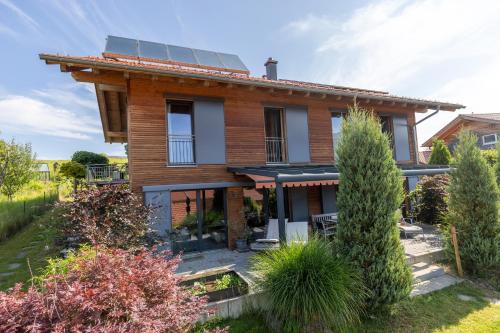 Bad Kohlgrub Apartment | Exceptional CaLegna Ferienchalet with Oceanfront Views