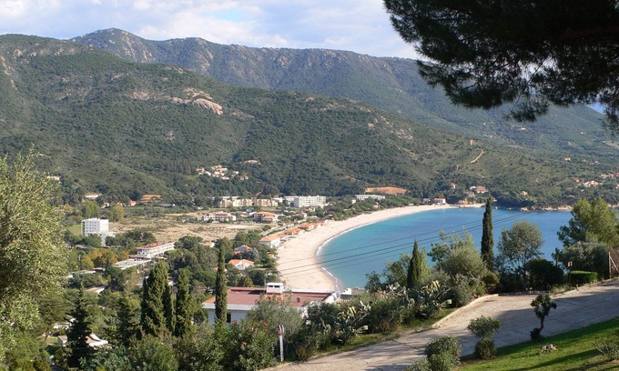 Vico House | Oceanfront Seaside House in Sagone with Pool & Breakfast