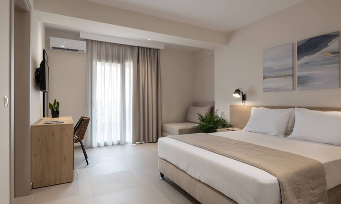 Kalivia Poliyirou Hotel | Discover Calives Premium Stay: Family-Friendly Getaway