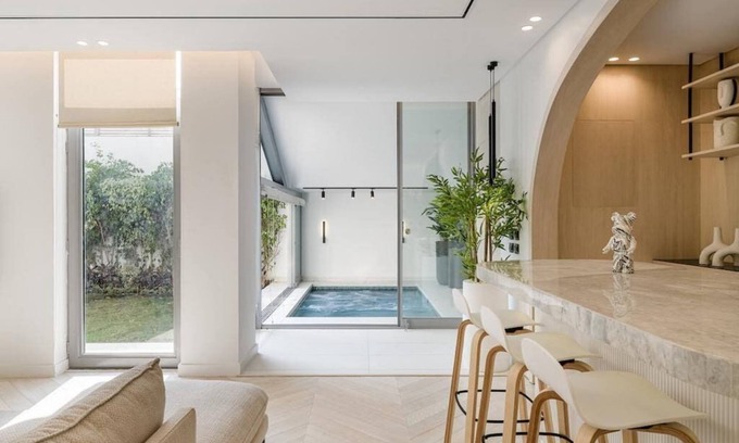 The 5th Settlement Apartment | Discover the Fantasy Duplex: Your Ideal Getaway with Kitchen