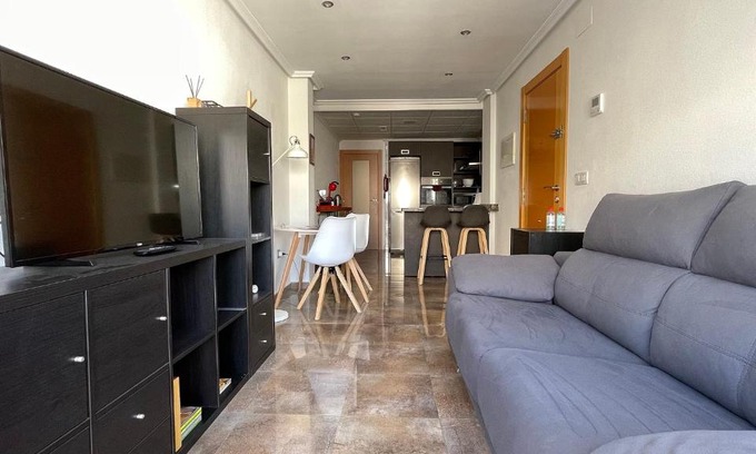 Santa Pola Apartment | Elegant Calle San Jose Attic with Roof Terrace & Access