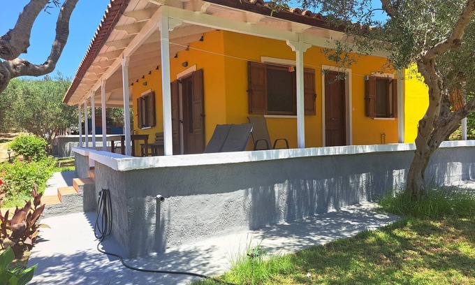 Andravida-Kyllini House | Idyllic Holiday House with Pool & Ocean Views Near Beach