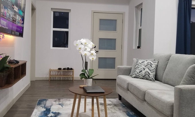Panorama City House | Peaceful Peachtree Retreat with Pet-Friendly Amenities