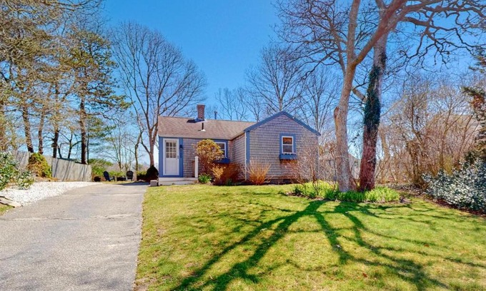 Cataumet House | Tranquil Retreat at Calm Waters - Family-Friendly Escape