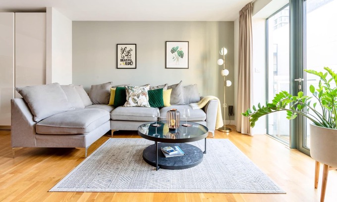 Stratford Apartment | Peaceful Zen Oasis in Iconic London Olympic Park