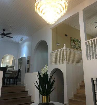 Alor Malai Villa | Welcome to Calma Villa Jalan Sultanah - Family-Friendly Retreat