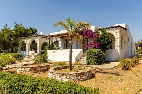 Paros Villa | Calmea Seafront Residence: Oceanfront Retreat with Private Beach