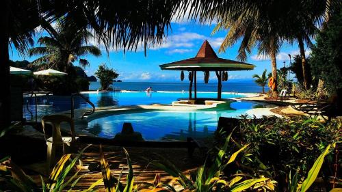 Marabut Hotel | Relax at Caluwayan Palm Island Resort & Restaurant Retreat