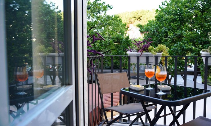 Pompei Hotel | Relax at Calypso: Family-Friendly with Breakfast Included