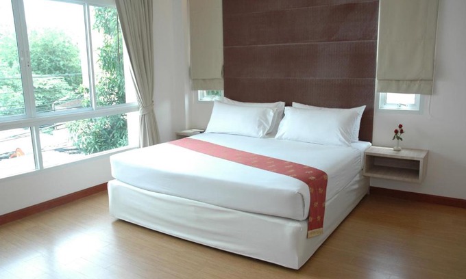 Samsen Nok Hotel | Budget-Friendly Calypzo 2 Ratchada - Family Friendly Stay
