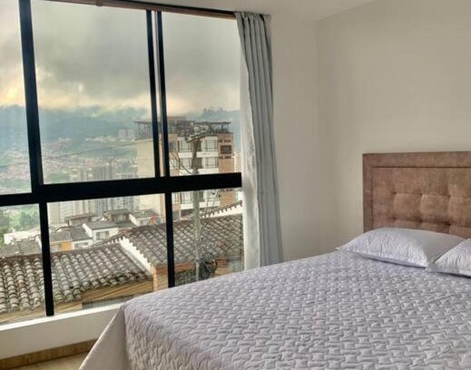 Manizales Apartment | Cozy Cama Queen with Mountain Views & Breakfast Included