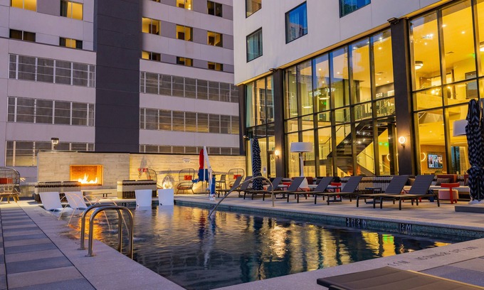 Rainey Street Historic District Hotel | Experience Cambria Hotel Austin Downtown – Rated 8.6/10