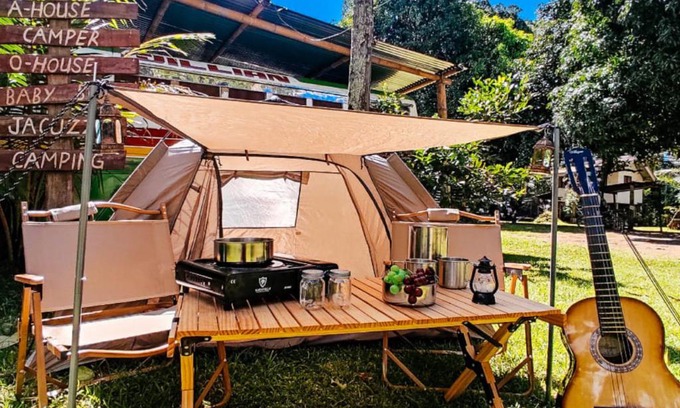 Magallanes Other | Cozy Camel Tent with Hot Tub for Family and Pets