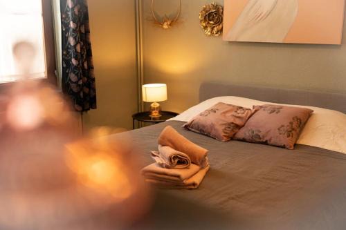 Mons Villa | Explore Camelia: Top-Rated 4-Star Hotel with Pool