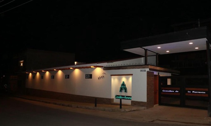 Pacho Hotel | Pet-Friendly Retreat at Camellón de la Ferrería