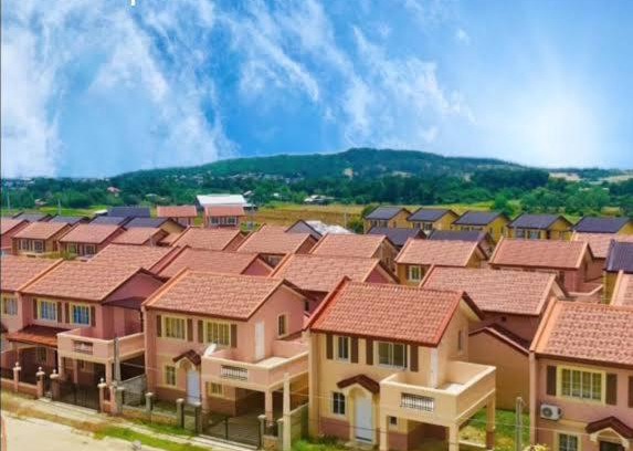 Bangued Apartment | Discover Camella Laoag City: Pet-Friendly & Family Fun!