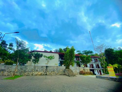 Pasgoda Hotel | Discover Comfort at Camellia Mount View Hotel