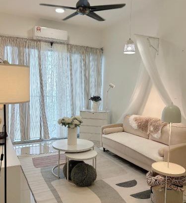 Larut Apartment | Cozy Camellia 3BRApt Just Steps from Lake Garden