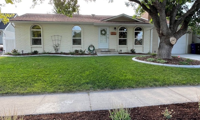 West Jordan House | Family and Pet-Friendly Retreat with Pool & Spa Amenities